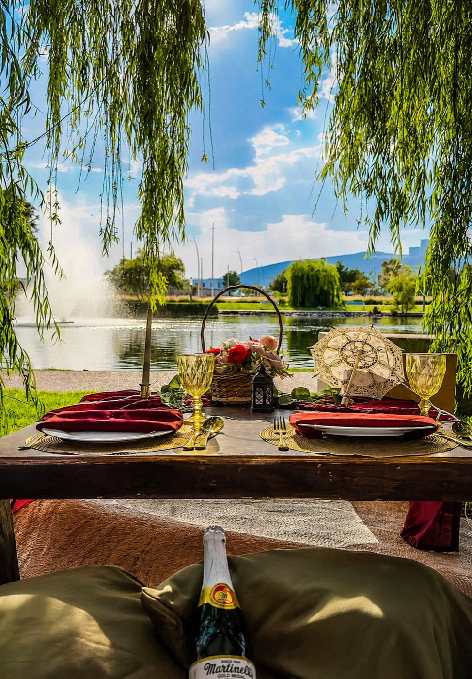Romantic Date: picnic romántico con teepee iluminado para fechas especiales en Querétaro — AYV Proposals