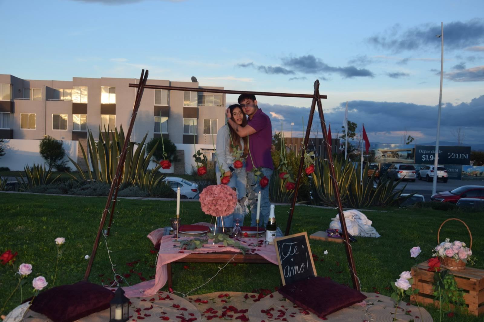 Cita o aniversario montada por AYV Proposals en Querétaro