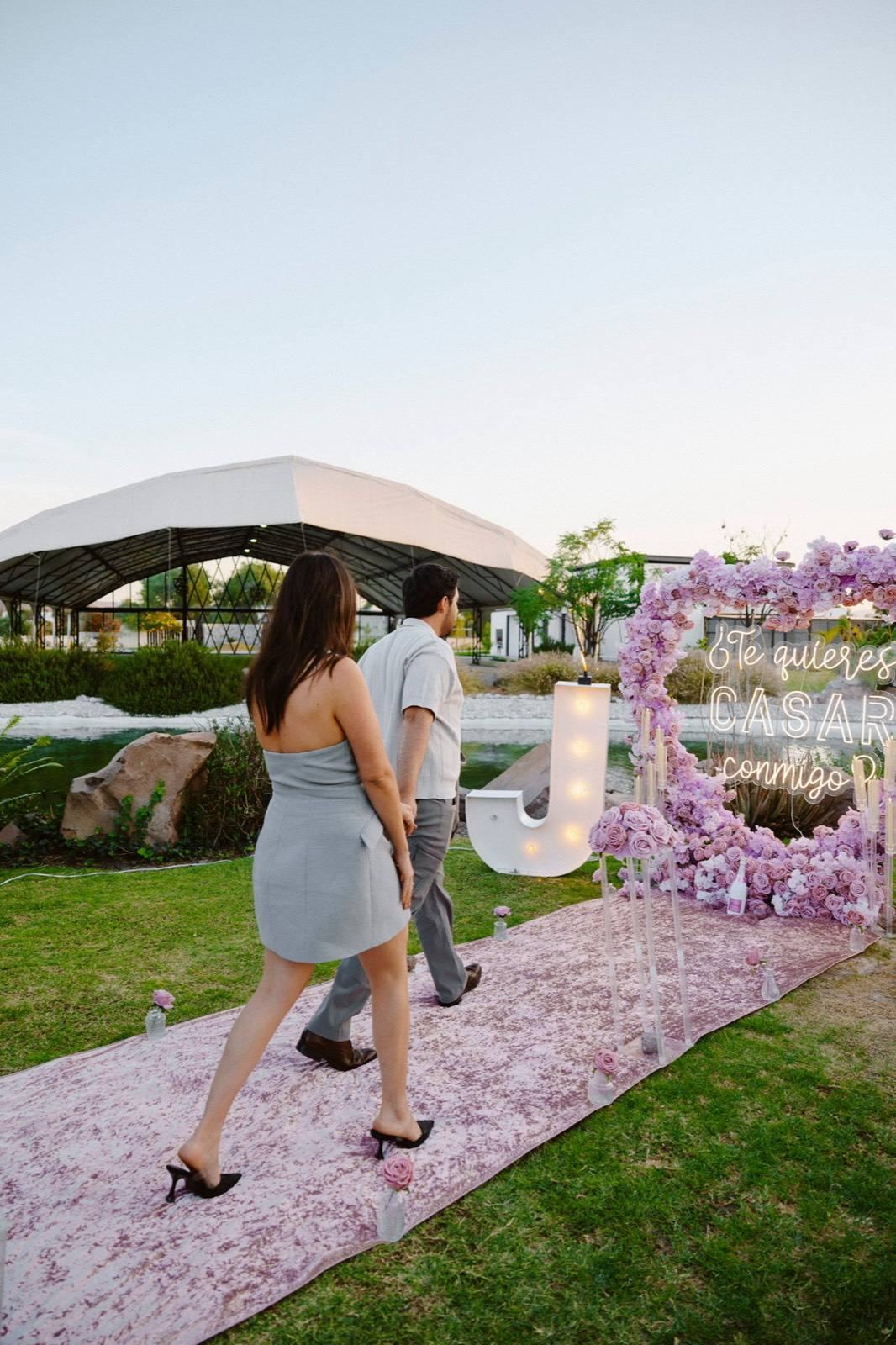 Pedida de matrimonio montada por AYV Proposals en Querétaro