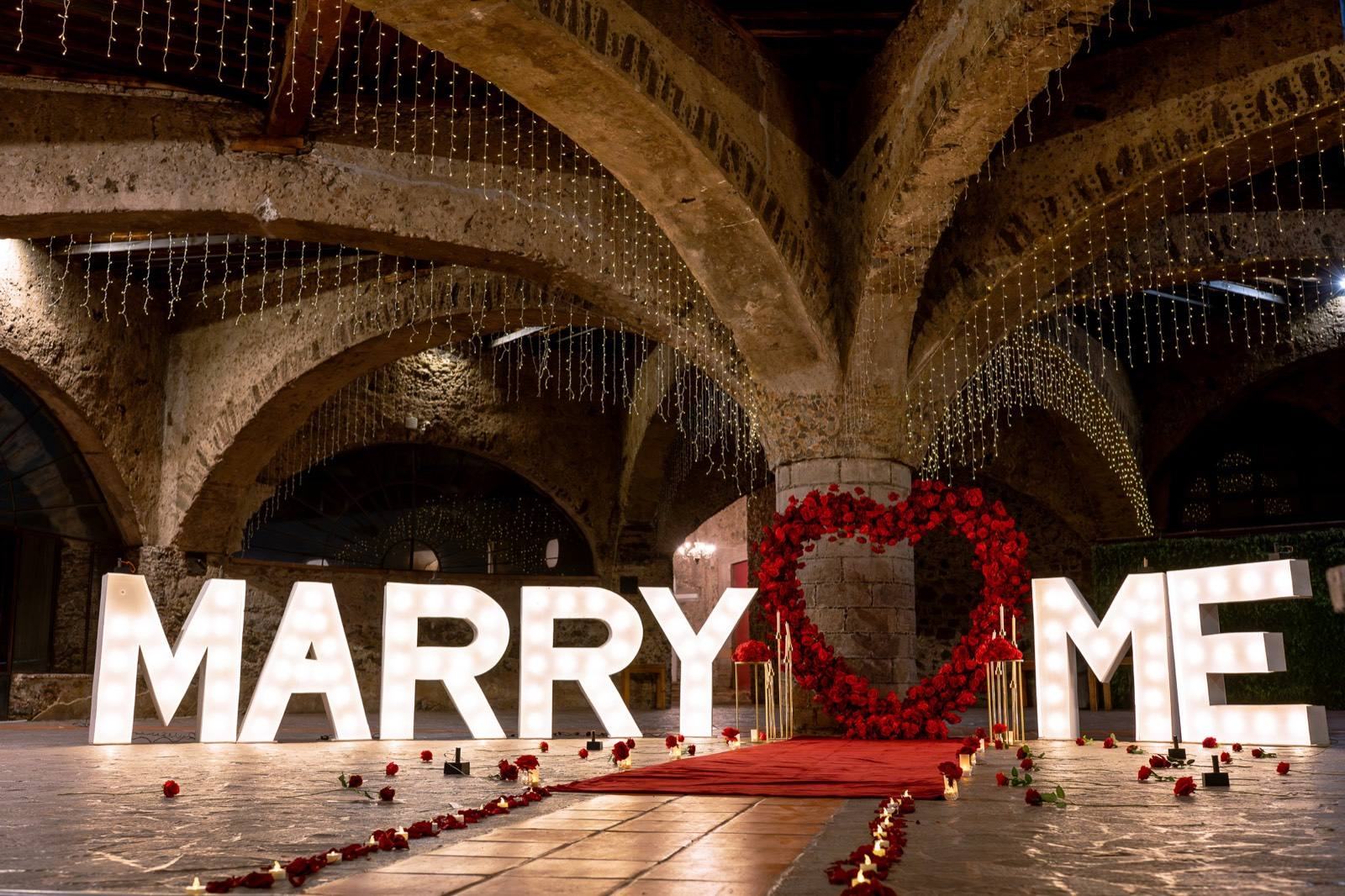 Pedida de matrimonio montada por AYV Proposals en Querétaro